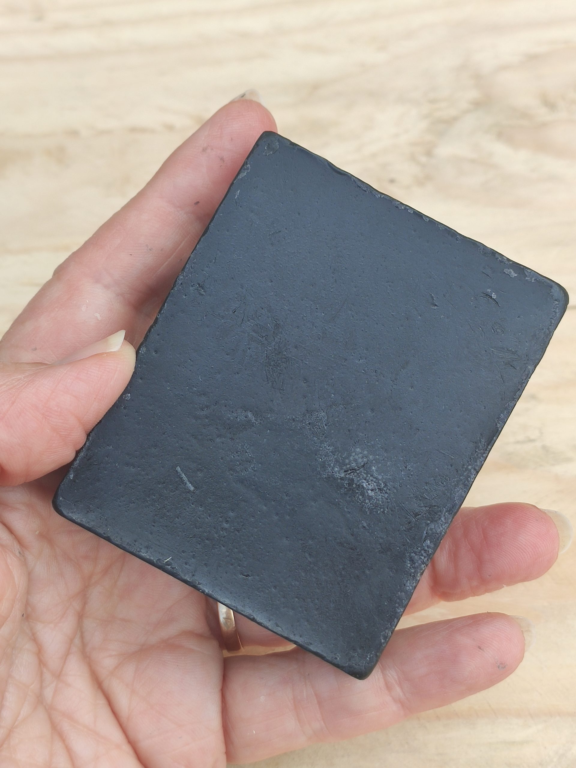 Jabón de Glicerina con Carbón Activado - Imagen 3