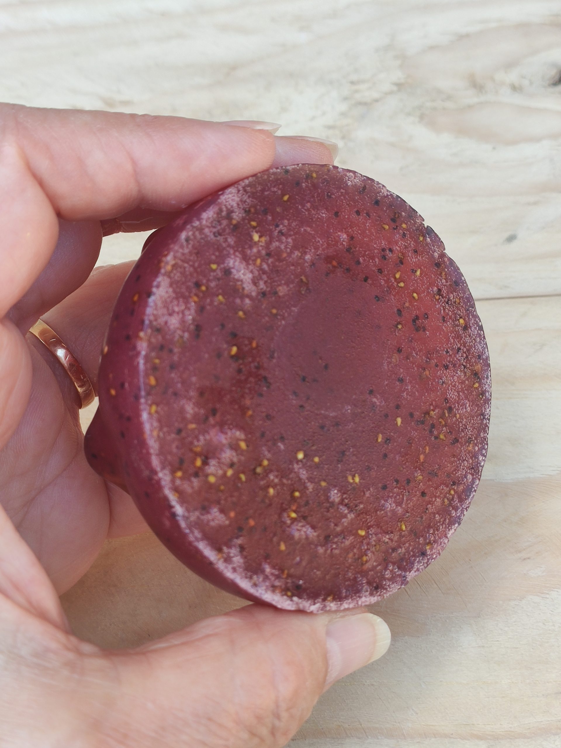 Jabón de Glicerina con Fresa - Imagen 3