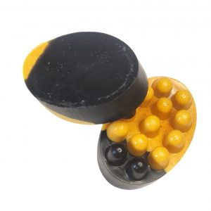 Jabón de Glicerina con Carbón Activado y Cúrcuma