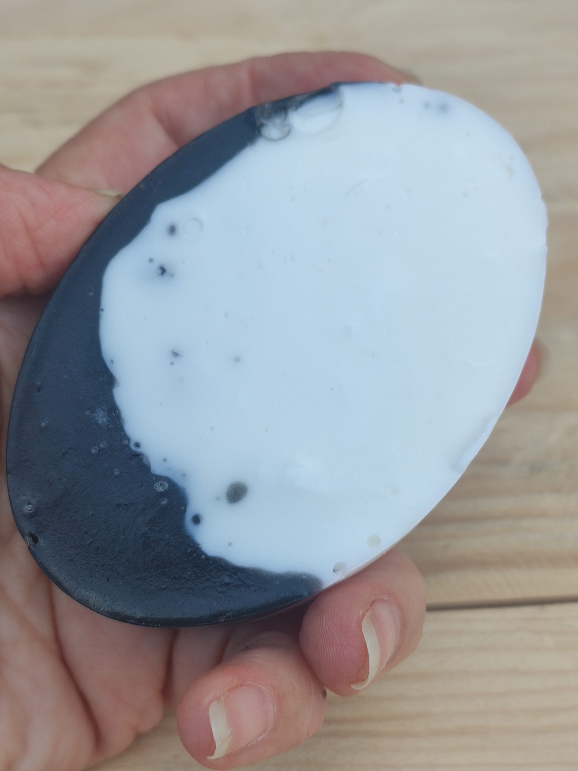 Jabón de Glicerina con Carbón Activado y Arroz - Imagen 3