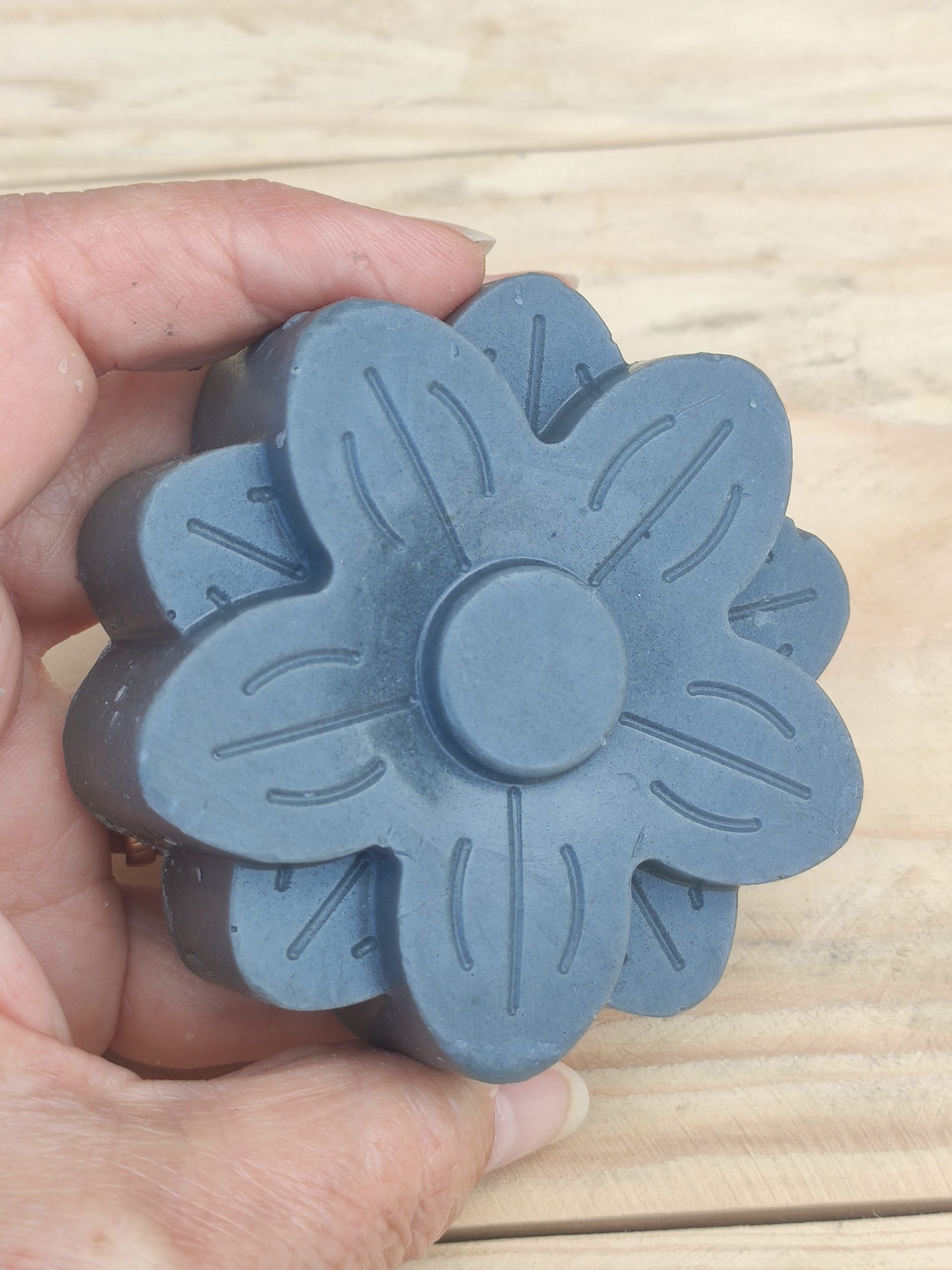 Jabón de Glicerina con Carbón Activado y Bicarbonato - Imagen 2